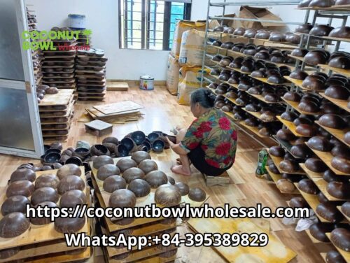 Our wholesale Lacquer Coconut Bowl production workshop